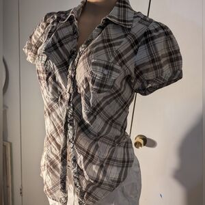 Guess Tan plaid button up shirt with gold accents Size L